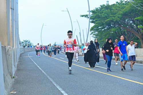 Race photo from NOTARACE 2025