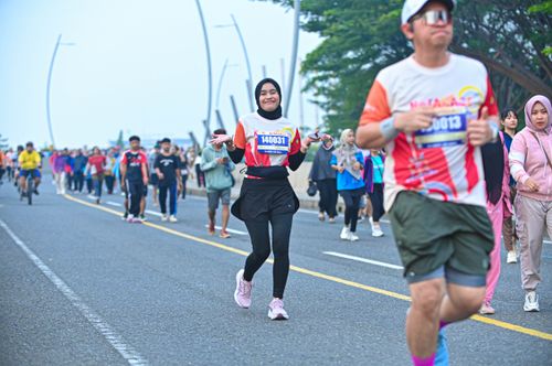 Race photo from NOTARACE 2025