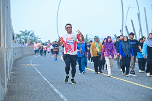 Race photo from NOTARACE 2025