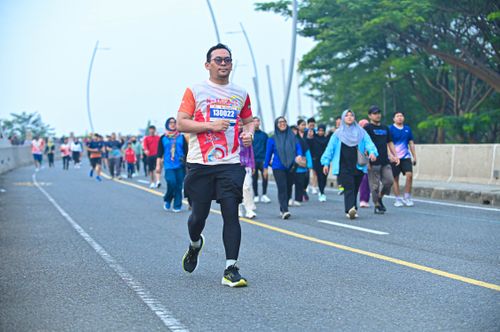 Race photo from NOTARACE 2025