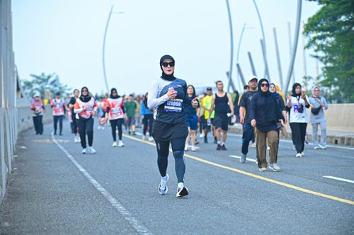 Race photo from NOTARACE 2025
