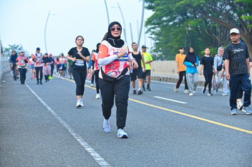 Race photo from NOTARACE 2025