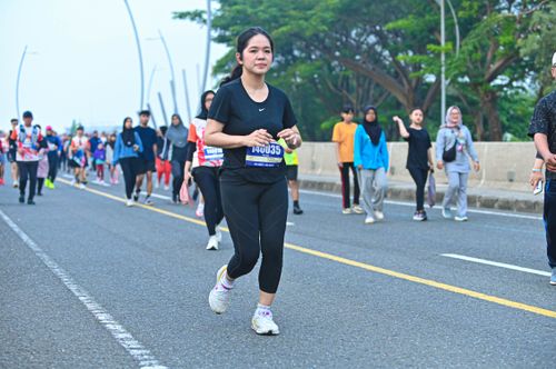 Race photo from NOTARACE 2025