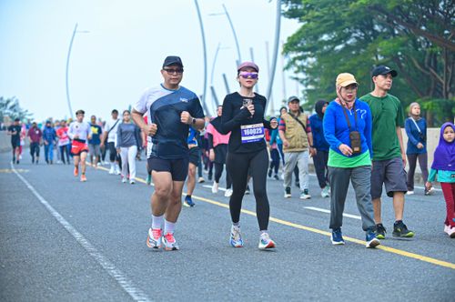 Race photo from NOTARACE 2025