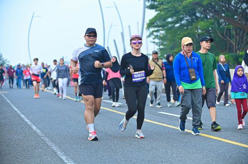 Race photo from NOTARACE 2025