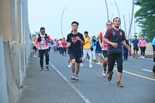 Race photo from NOTARACE 2025