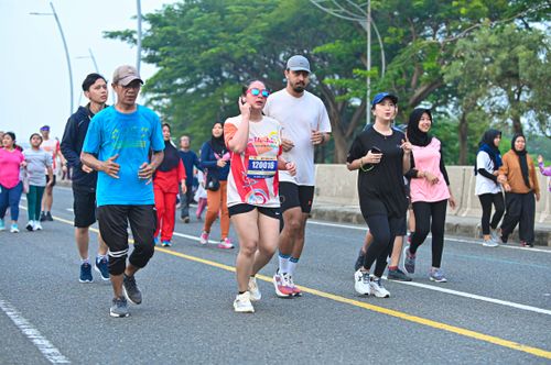 Race photo from NOTARACE 2025