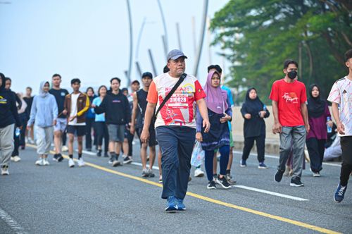 Race photo from NOTARACE 2025