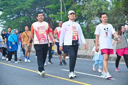 Race photo from NOTARACE 2025