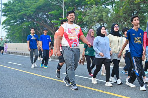 Race photo from NOTARACE 2025