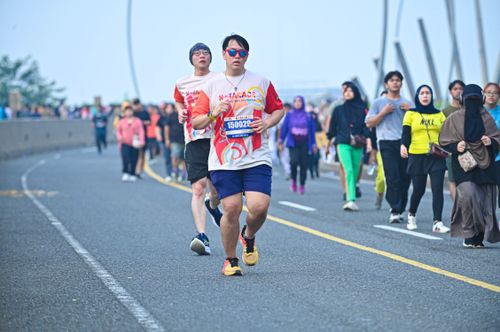 Race photo from NOTARACE 2025