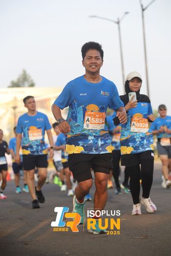 Race photo from ISOPLUS RUN 2025 - JAKARTA