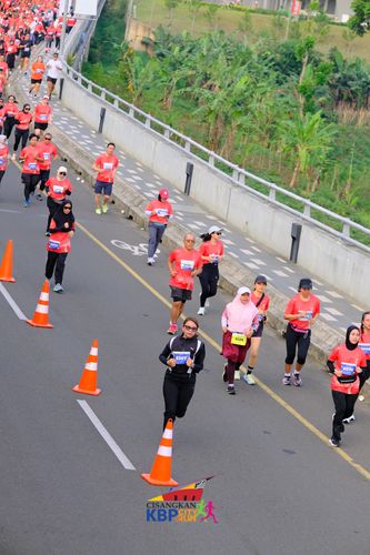 Race photo from CISANGKAN KBP CITY RUN 2025