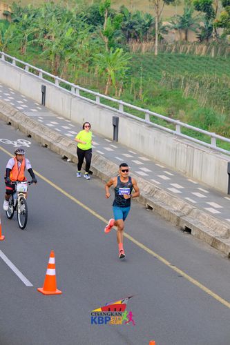Race photo from CISANGKAN KBP CITY RUN 2025
