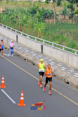 Race photo from CISANGKAN KBP CITY RUN 2025