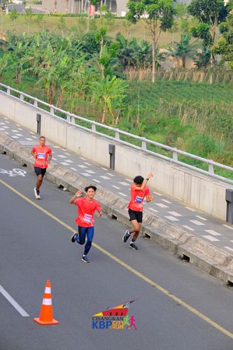 Race photo from CISANGKAN KBP CITY RUN 2025