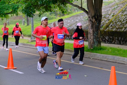 Race photo from CISANGKAN KBP CITY RUN 2025